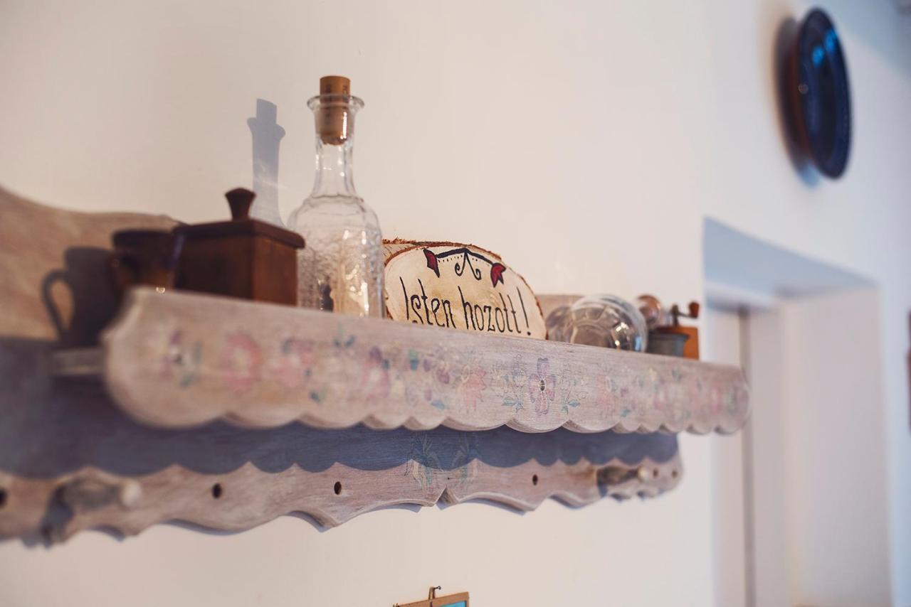 Halháza Erdészlak Apartman Sirok Extérieur photo